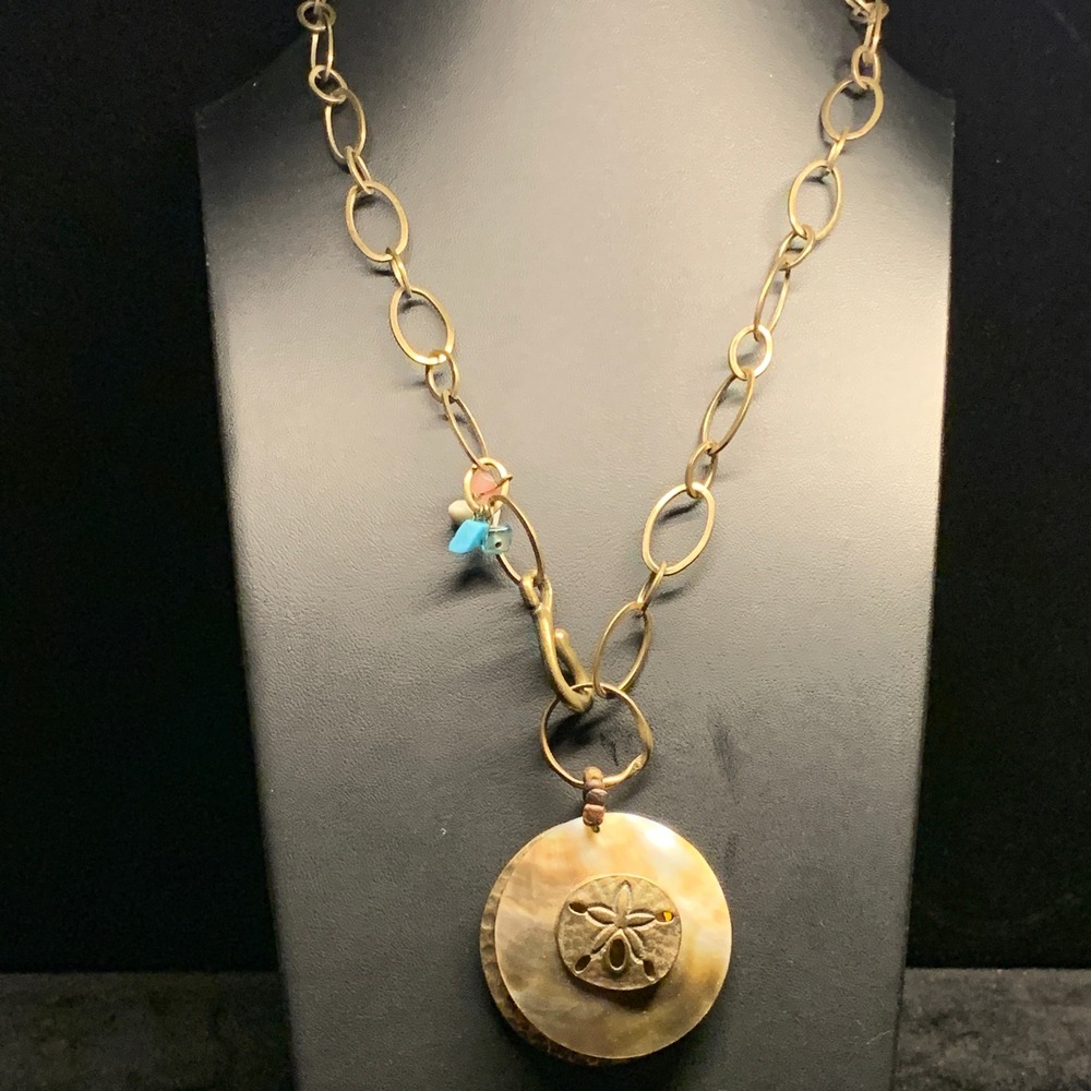 Coldwater Creek Sand Dollar Mother of Pearl Hammered Gold Tone Link Necklace